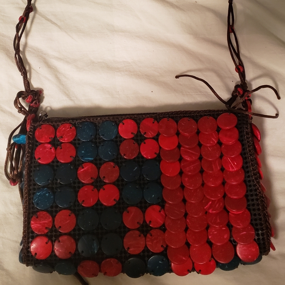 Cross body beaded bag